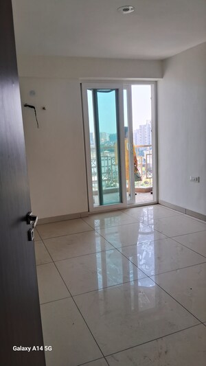 Bathroom in 3.5 BHK Apartment at Hermitage Centralis, Vip Road – for Sale