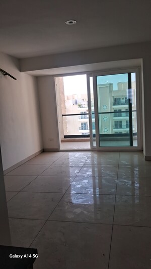 Room in 3.5 BHK Apartment at Hermitage Centralis, Vip Road – for Sale