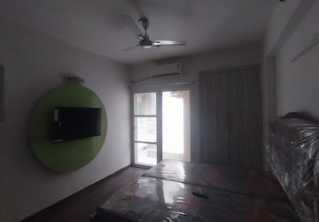 Building Lobby in 2.5 BHK Apartment at Paras Tierea, Sector 137 – for Sale