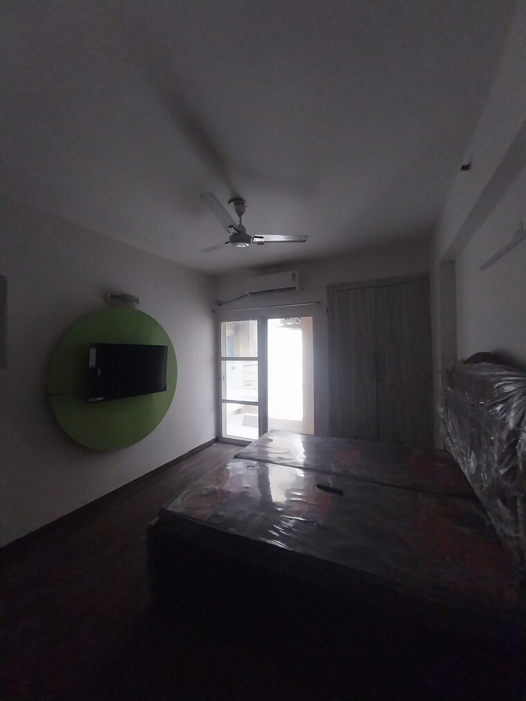 undefined, paras-tierea 2.5 Bedroom 825 Sq.Ft. Apartment In Sector 137 Noida 9337219