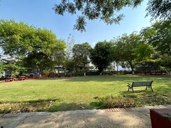 Plot For Sale in DLF Garden City Plots I