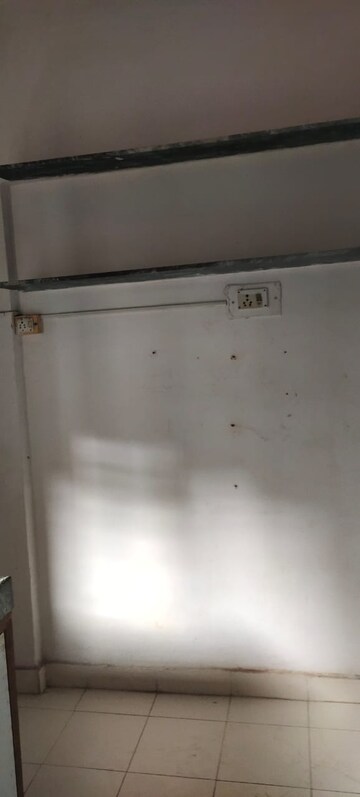 Room in 1 RK Apartment at Ram Rahim CHS Vasai, Vasai East – for Sale