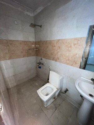 Bathroom in 2 BHK Builder Floor at Saket – for Rent