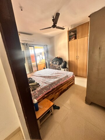 Bedroom in 3 BHK Apartment at Cosmos Jewels, Ghodbunder Road – for Rent