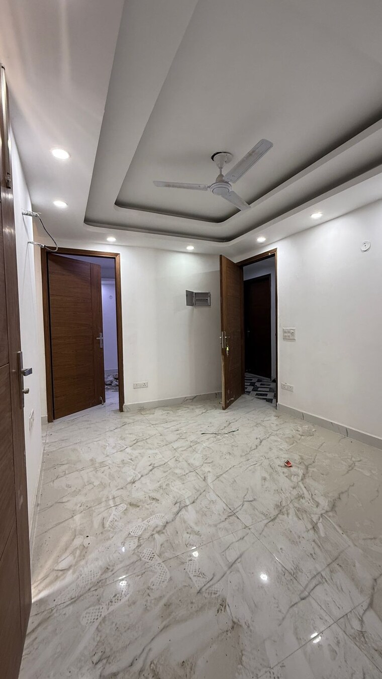 Room, saket 2 Bedroom 800 Sq.Ft. Builder Floor In Saket Delhi 9337321