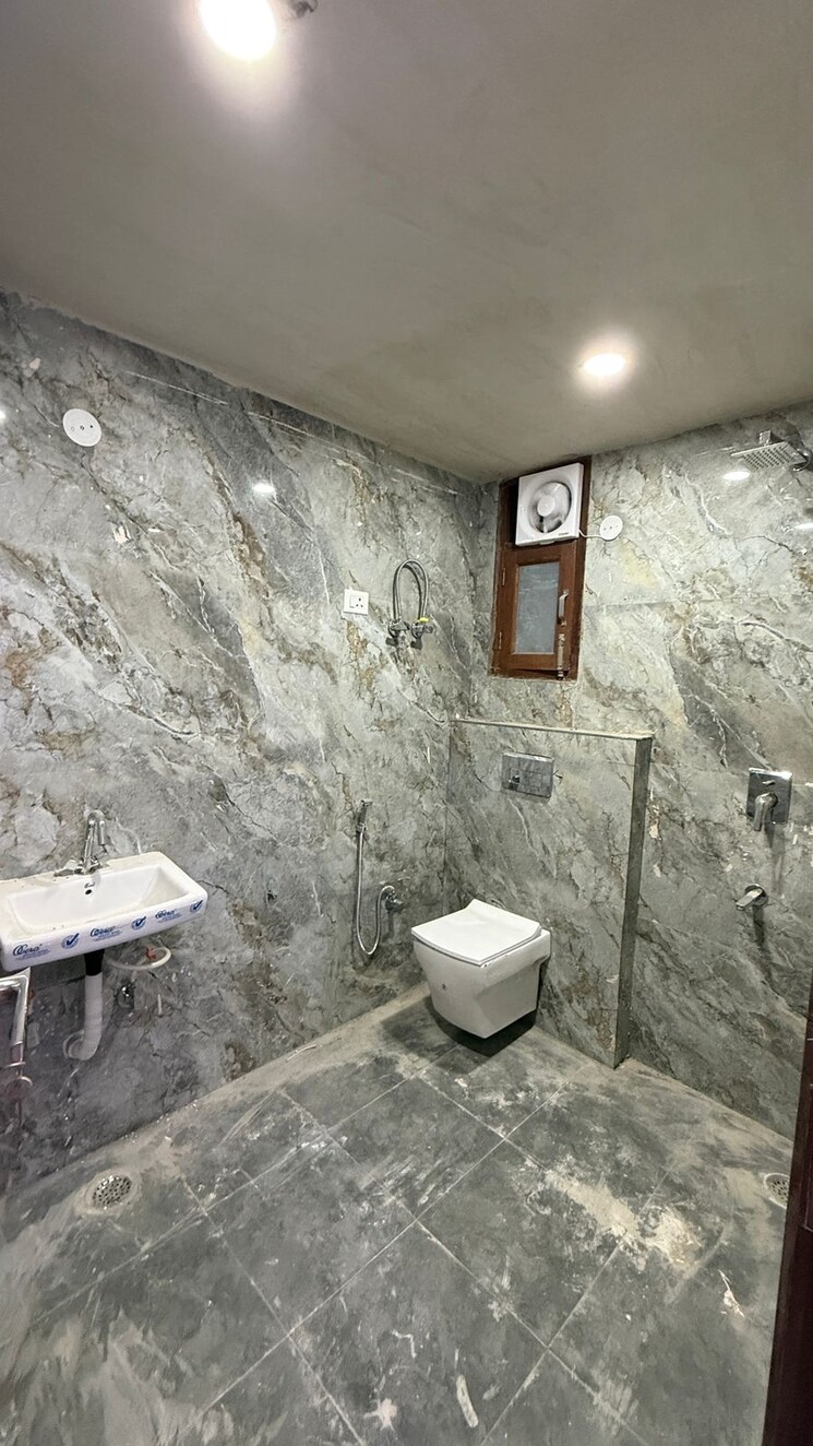 Bathroom, saket 2 Bedroom 800 Sq.Ft. Builder Floor In Saket Delhi 9337321