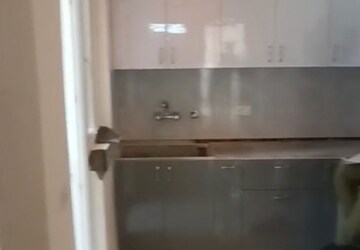 Furnished Amenities in 2 BHK Apartment at VIctoryone Amara, Sector 16 Greater Noida – for Sale