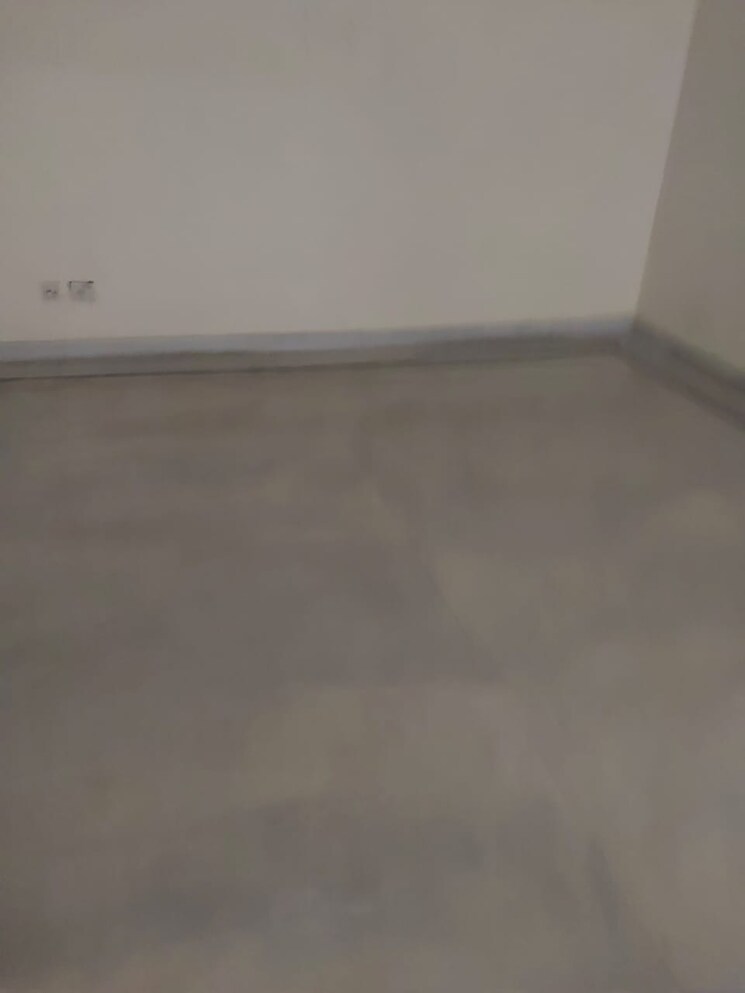 Room, sector 19 3 Bedroom 3000 Sq.Ft. Independent House In Sector 19 Faridabad 9337310