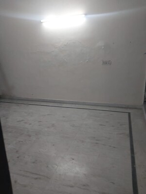 Room in 3 BHK Independent House at Sector 19 – for Rent