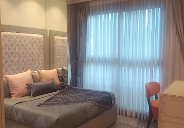 Living Room in 3 BHK Apartment at Shapoorji Pallonji Sarova, Kandivali East – for Sale