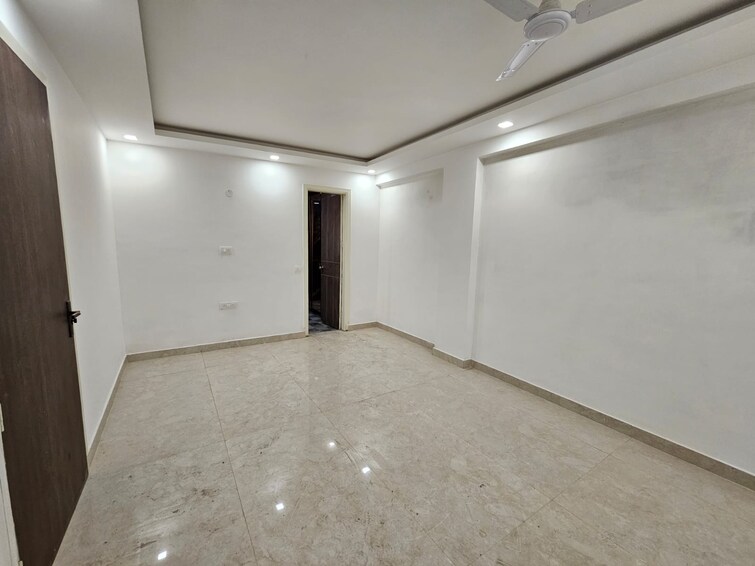 Cover Image, chattarpur 3 Bedroom 1200 Sq.Ft. Apartment In Chattarpur Delhi 9337416