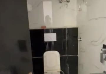 Master Bedroom in 3 BHK Builder Floor at Uttam Nagar – for Rent