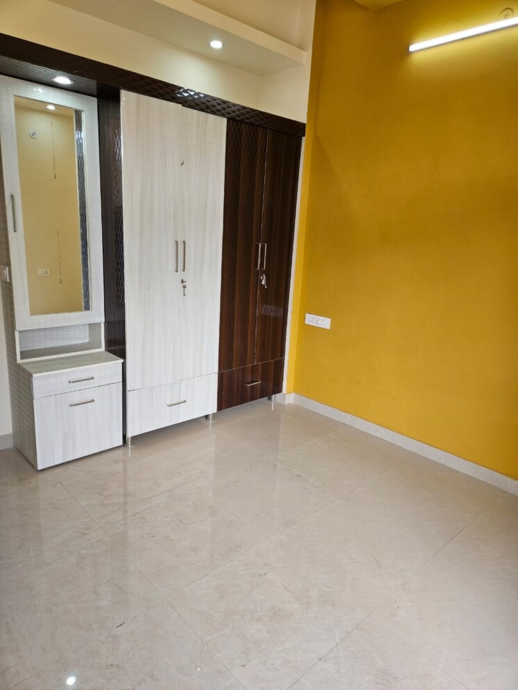 Room, raipur 3 Bedroom 1600 Sq.Ft. Builder Floor In Raipur Dehradun 9337481