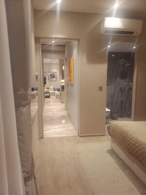 Building Lobby in 3 BHK Apartment at Shapoorji Pallonji Sarova, Kandivali East – for Sale