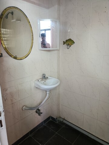 Bathroom in 2 BHK Apartment at Lalani Velentine IV And V, Goregaon East – for Rent