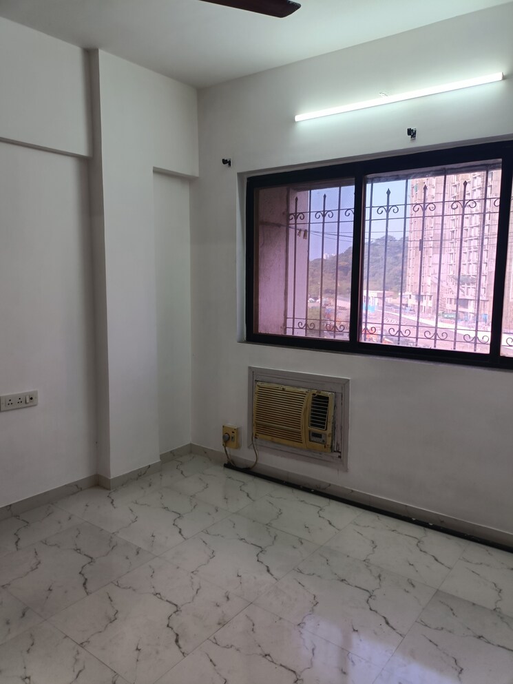 Room, lalani-velentine-iv-and-v 2 Bedroom 850 Sq.Ft. Apartment In Goregaon East Mumbai 9337689