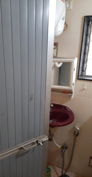 Bathroom in 2 BHK Apartment at Gulmarg Society, Chembur – for Rent