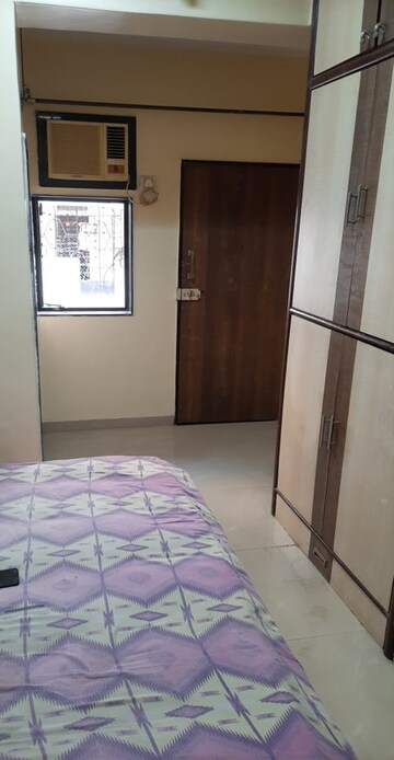 Bedroom in 2 BHK Apartment at Gulmarg Society, Chembur – for Rent