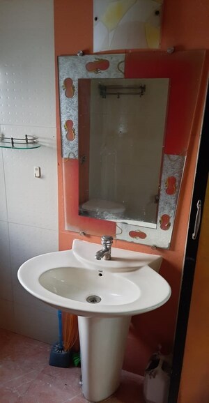 Bathroom in 2 BHK Apartment at Gulmarg Society, Chembur – for Rent