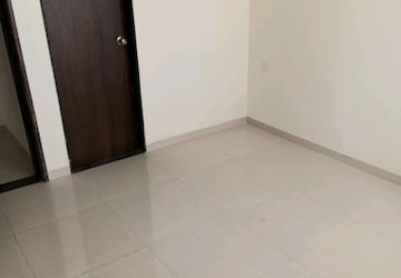 Room in 2 BHK Apartment at Jhamtani Vision Ace Phase 1, Tathawade – for Sale