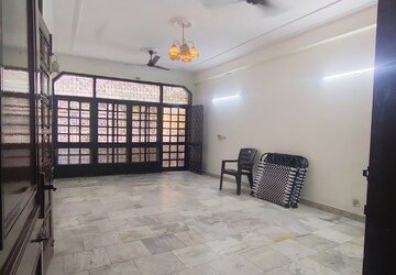 3 BHK Builder Floor For Rent in Shivalik Colony