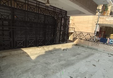 3 BHK Builder Floor – Exterior View View at Shivalik Colony - for Rent
