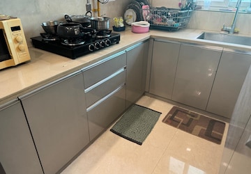 Kitchen in 3 BHK Builder Floor at Sector 84 – for Rent