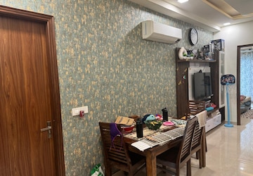 Living Room in 3 BHK Builder Floor at Sector 84 – for Rent