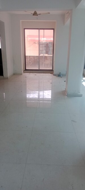 Bathroom in 1 BHK Apartment at Dombivli East – for Rent