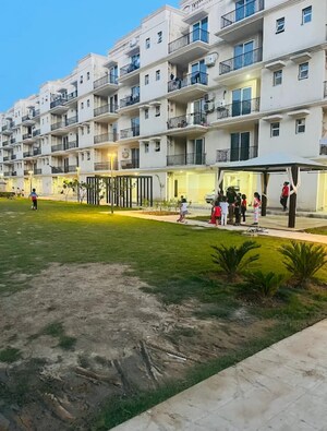 3 BHK Builder Floor – Exterior View View at Signature Global Park 4 and 5, Sohna Sector 36 - for Sale