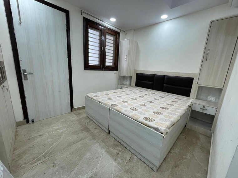 Bedroom, neb sarai 1 RK 300 Sq.Ft. Apartment In Neb Sarai Delhi 9337851