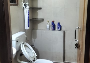 Bathroom in 3 BHK Apartment at SRS Royal Hills, Sector 87 – for Rent