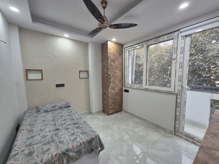 Bedroom, chittaranjan park 3 Bedroom 1210 Sq.Ft. Builder Floor In Chittaranjan Park Delhi 9337837