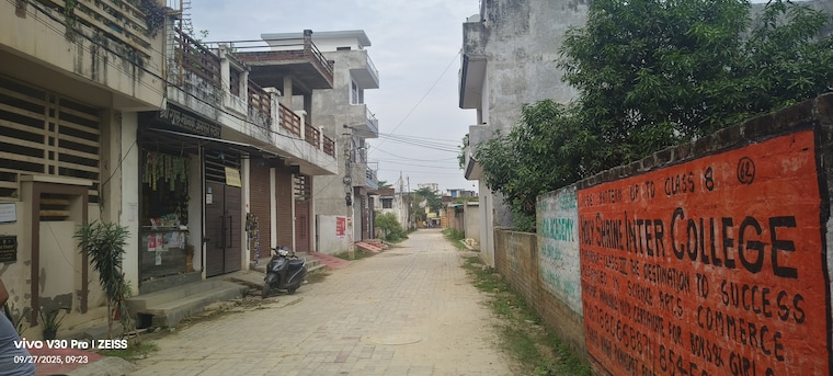 Exterior View, indira nagar  1250 Sq.Yd. Plot In Indira Nagar Lucknow 9337870