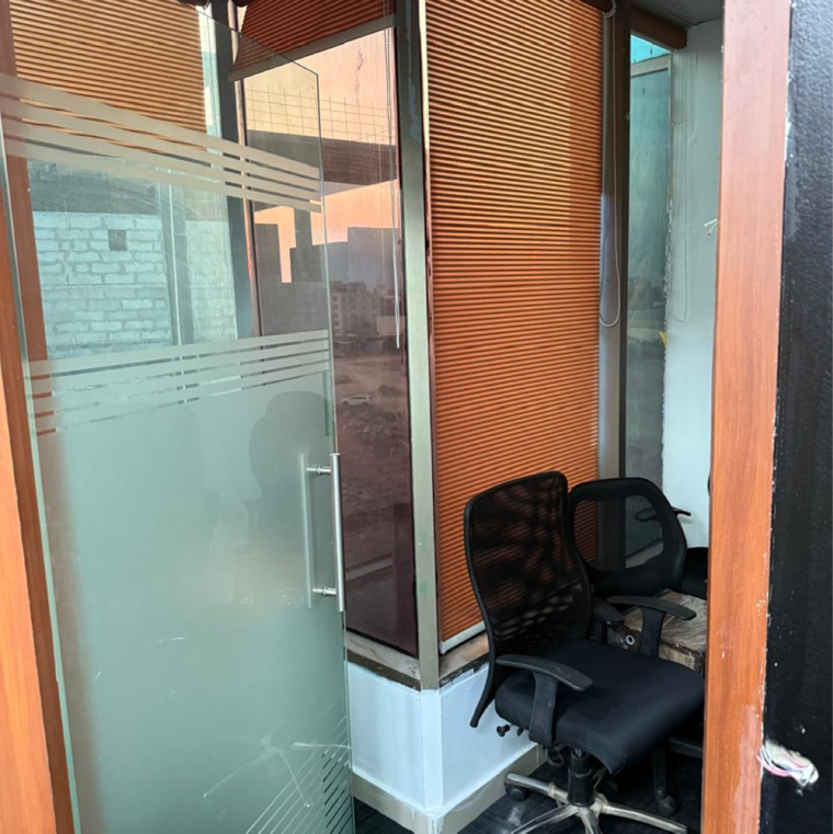 Bathroom, gachibowli Commercial Office Space 2200 Sq.Ft. In Gachibowli Hyderabad 9338002