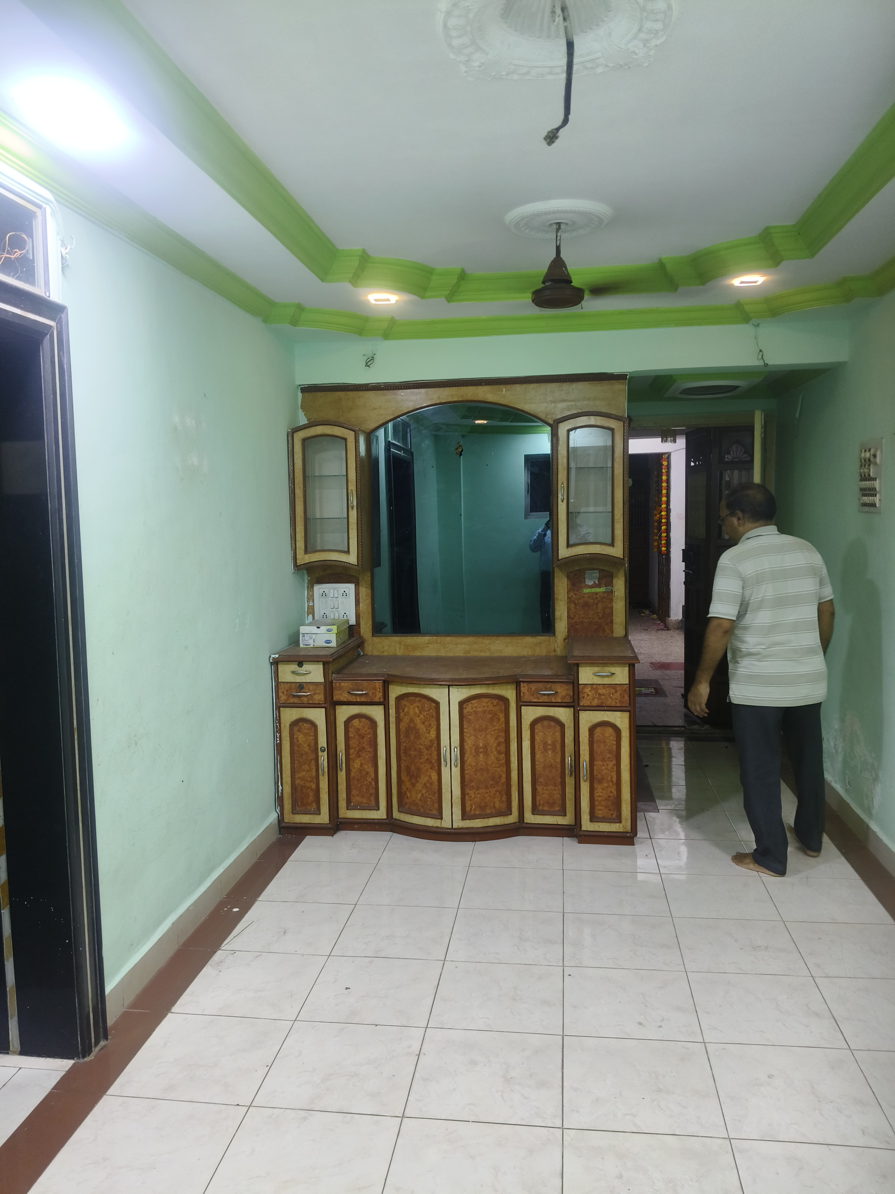 1 BHK Apartment For Rent in Mangeshi Prasad Complex