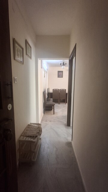 Furnished Amenities in 2 BHK Apartment at Dheeraj Enclave, Borivali East – for Sale