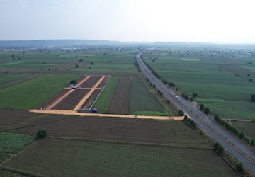 Plot For Sale in Ashok Nagar