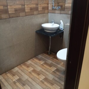 Bathroom in 3 BHK Apartment at Sunshine Enclave, Vip Road – for Rent