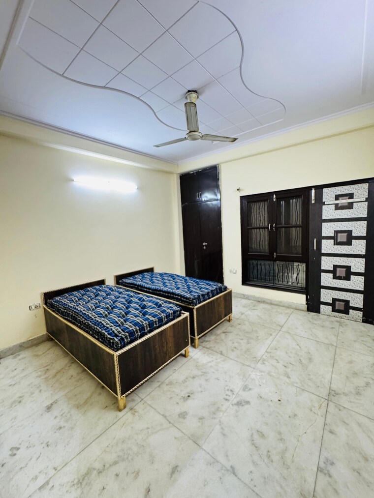 Bedroom, shipra-srishti 4 Bedroom 4200 Sq.Ft. Apartment In Ahinsa Khand 1 Ghaziabad 9338151
