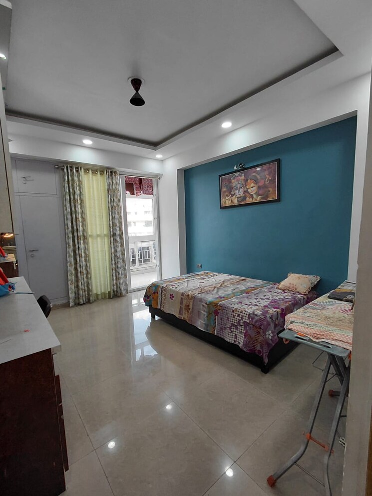 Bedroom, shipra-srishti 3 Bedroom 1800 Sq.Ft. Apartment In Ahinsa Khand 1 Ghaziabad 9338271