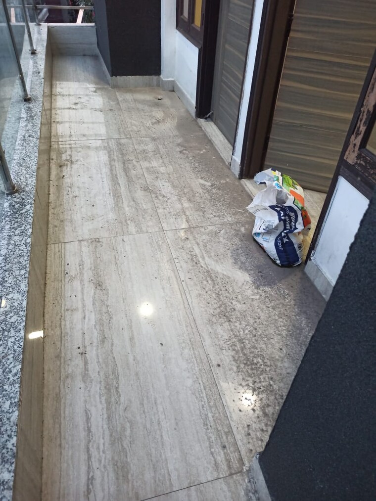 Balcony, chattarpur 3 Bedroom 1000 Sq.Ft. Apartment In Chattarpur Delhi 9338240