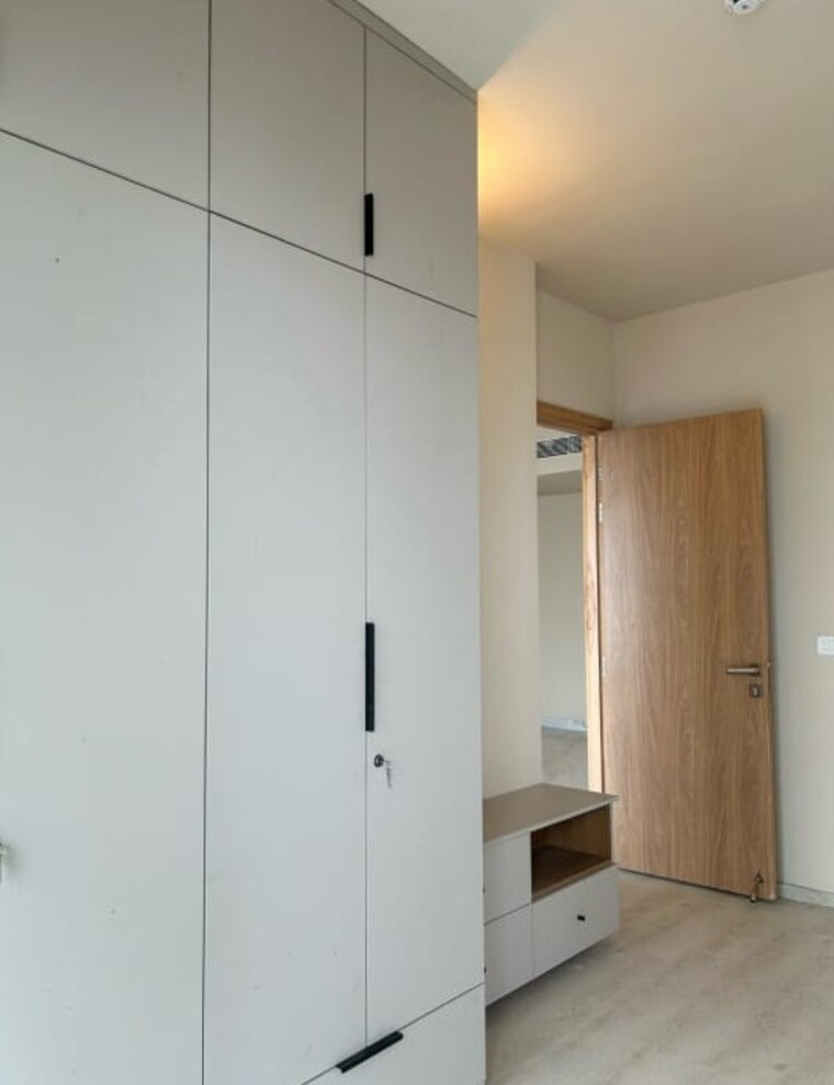 Room, m3m-heights 3.5 Bedroom 1950 Sq.Ft. Apartment In Sector 65 Gurgaon 9338299