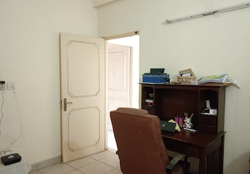 Furnished Amenities in 3 BHK Apartment at Mantri Elegance, Bannerghatta Road – for Sale