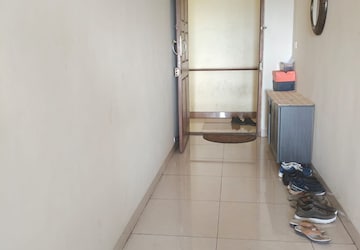 Building Lobby in 3 BHK Apartment at Mantri Elegance, Bannerghatta Road – for Sale