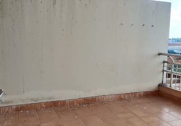 Room in 3 BHK Apartment at Mantri Elegance, Bannerghatta Road – for Sale