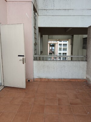 Building Lobby in 3 BHK Apartment at Mantri Elegance, Bannerghatta Road – for Sale