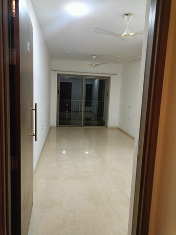 Living Room in 2 BHK Apartment at Kalpataru Paramount, Kapur Bawdi – for Rent