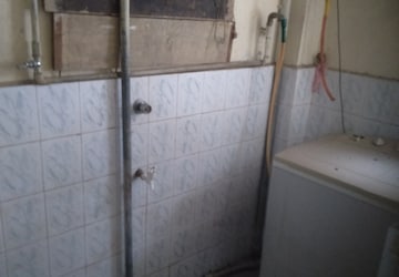 Bathroom in 1 BHK Builder Floor at Sinhagad Road – for Rent
