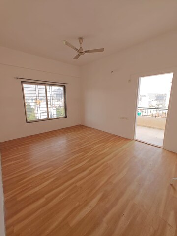 Room in 3 BHK Apartment at Multicon Silver Dale Phase I, Baner – for Sale